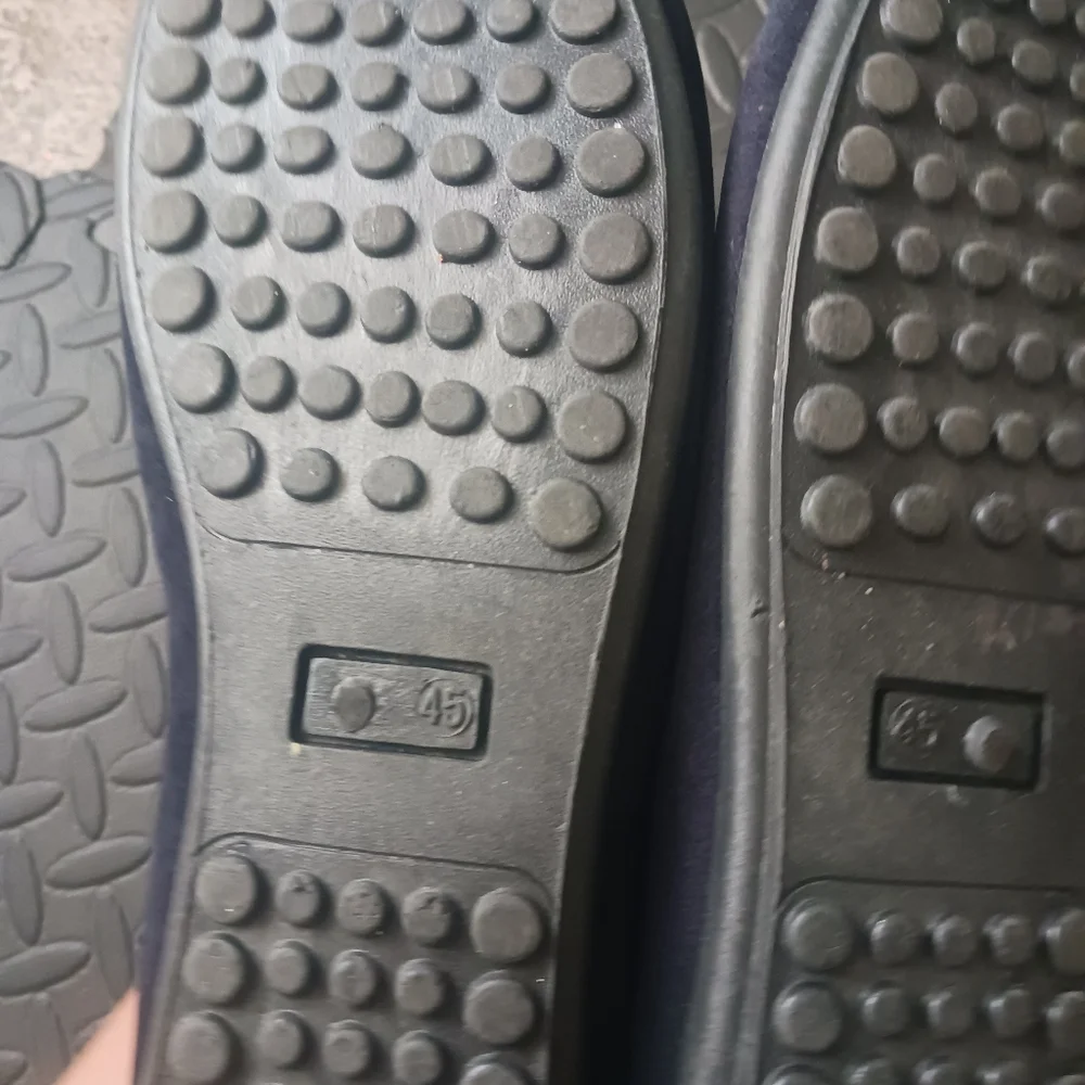 Men Navy Blue Belted Velvet Moccasins Shoes - Picture 10 of 11